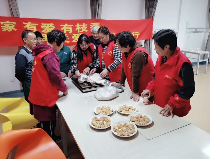 江苏枝秀 | 丝丝关怀意，浓浓敬老情